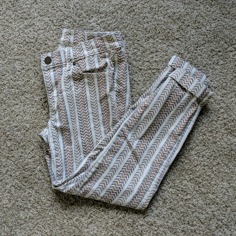 Ann Taylor Loft Cropped Pant